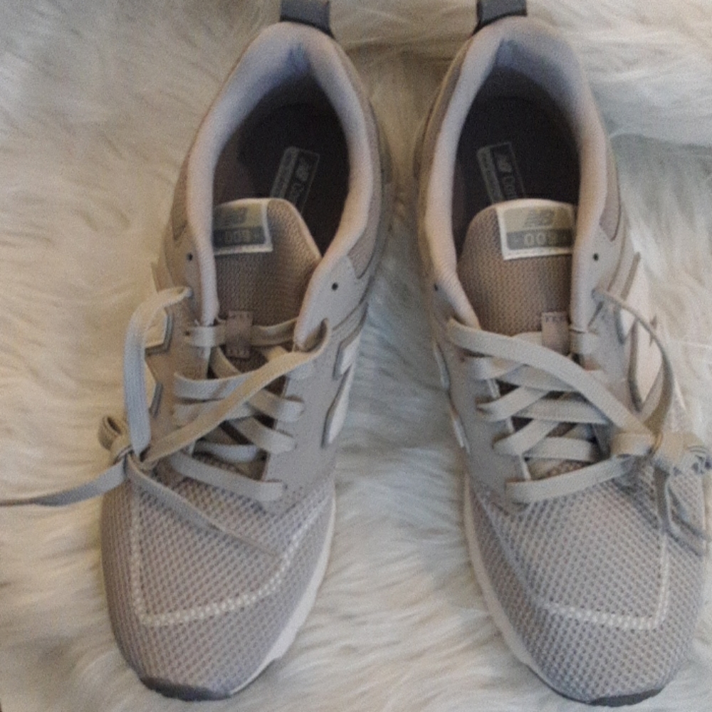 LIKE NEW, NEW BALANCE